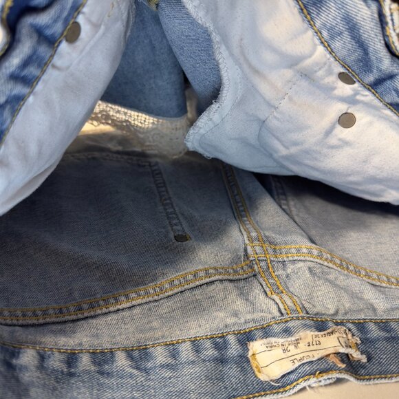 Free People Lacey Distressed Denim Cutoff Lace Hem High Rise Shorts, W28 - Picture 11 of 12